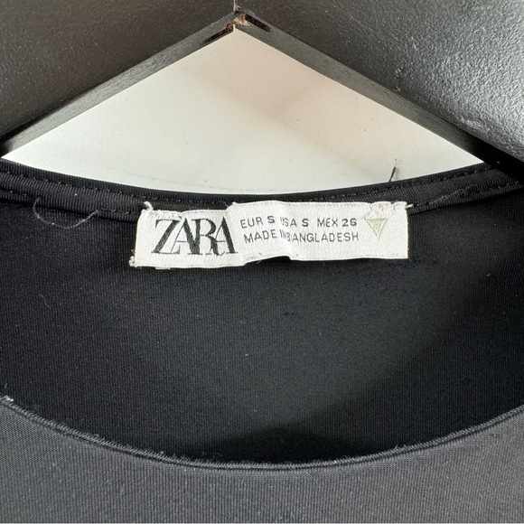 Zara Black Super Cropped Buttery Soft Top Size Small - Picture 4 of 5